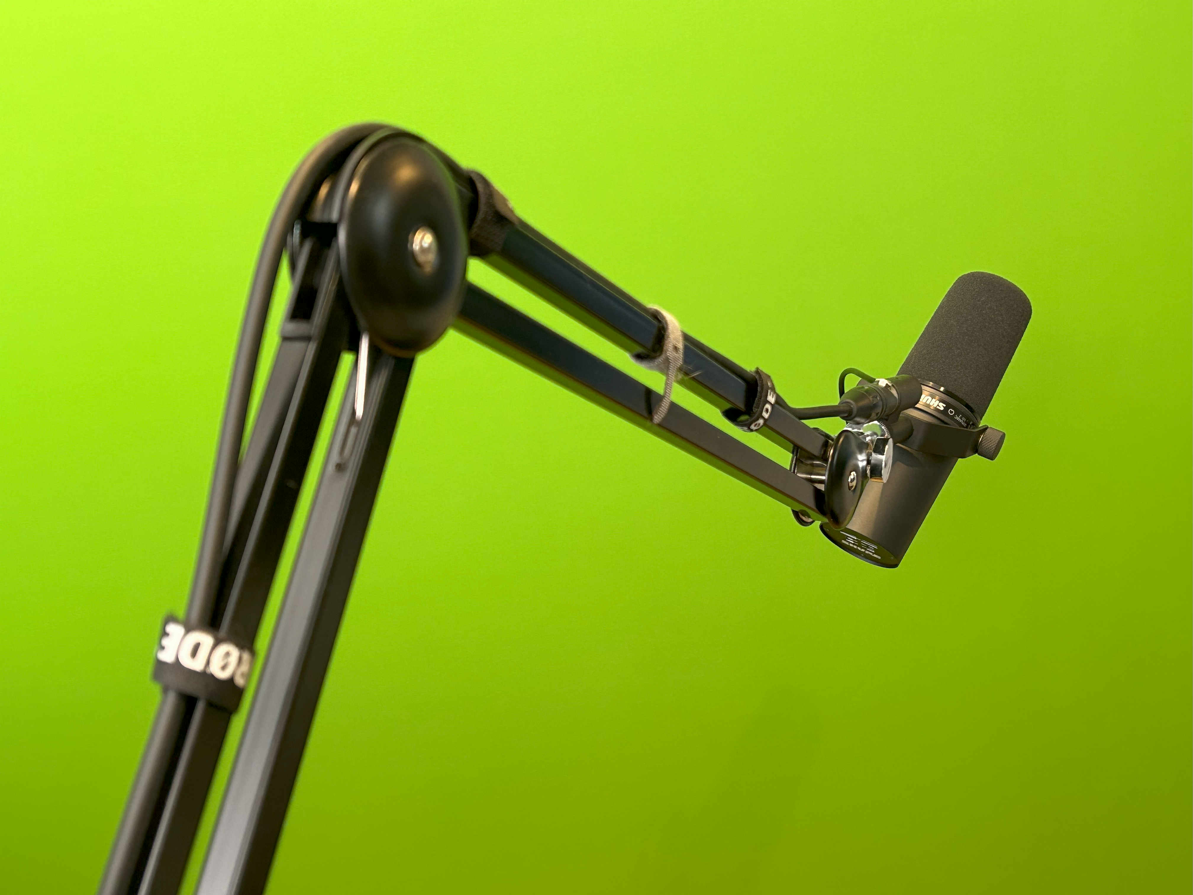 The Rode PSA1 arm with the SM7B on there
